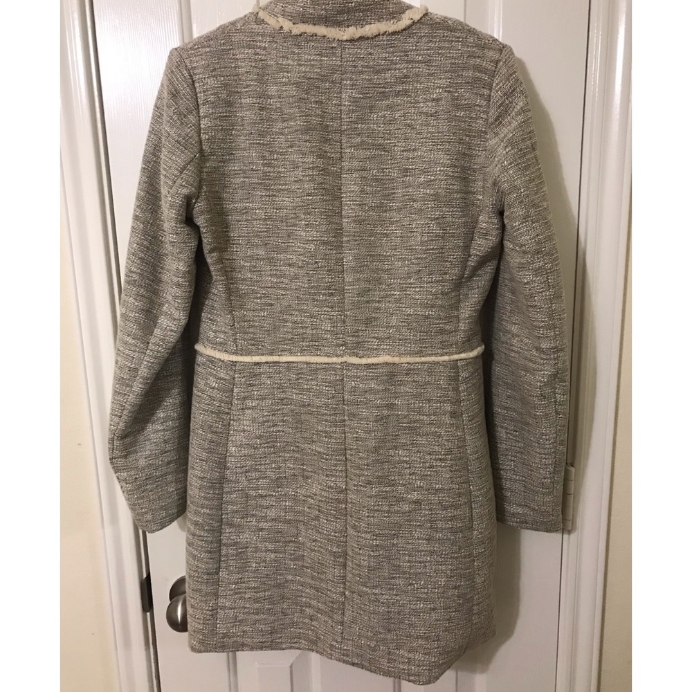 Coat - Picture 3 of 3